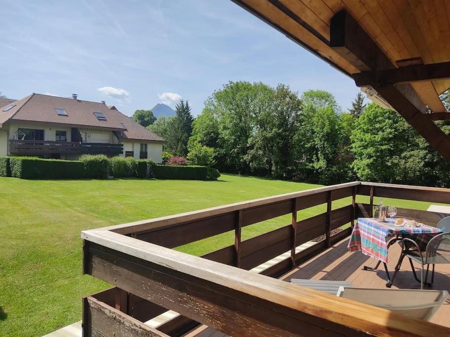 Bel Appartement Au Calme A 5 Minutes Du Village Menthon-Saint-Bernard Exteriör bild